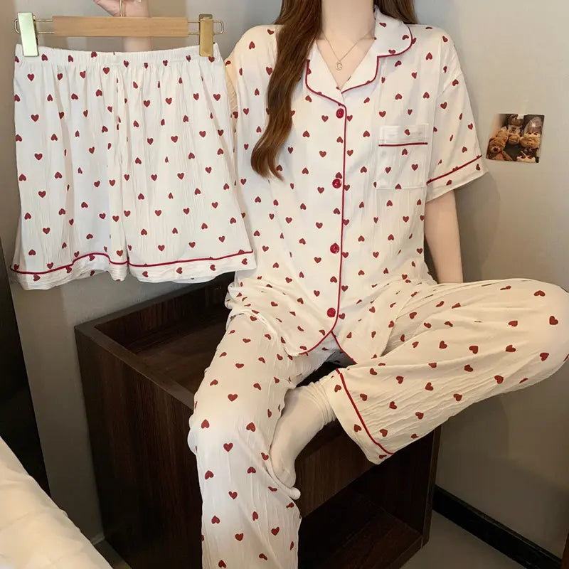 Pijama de 3 piezas con diseños girly