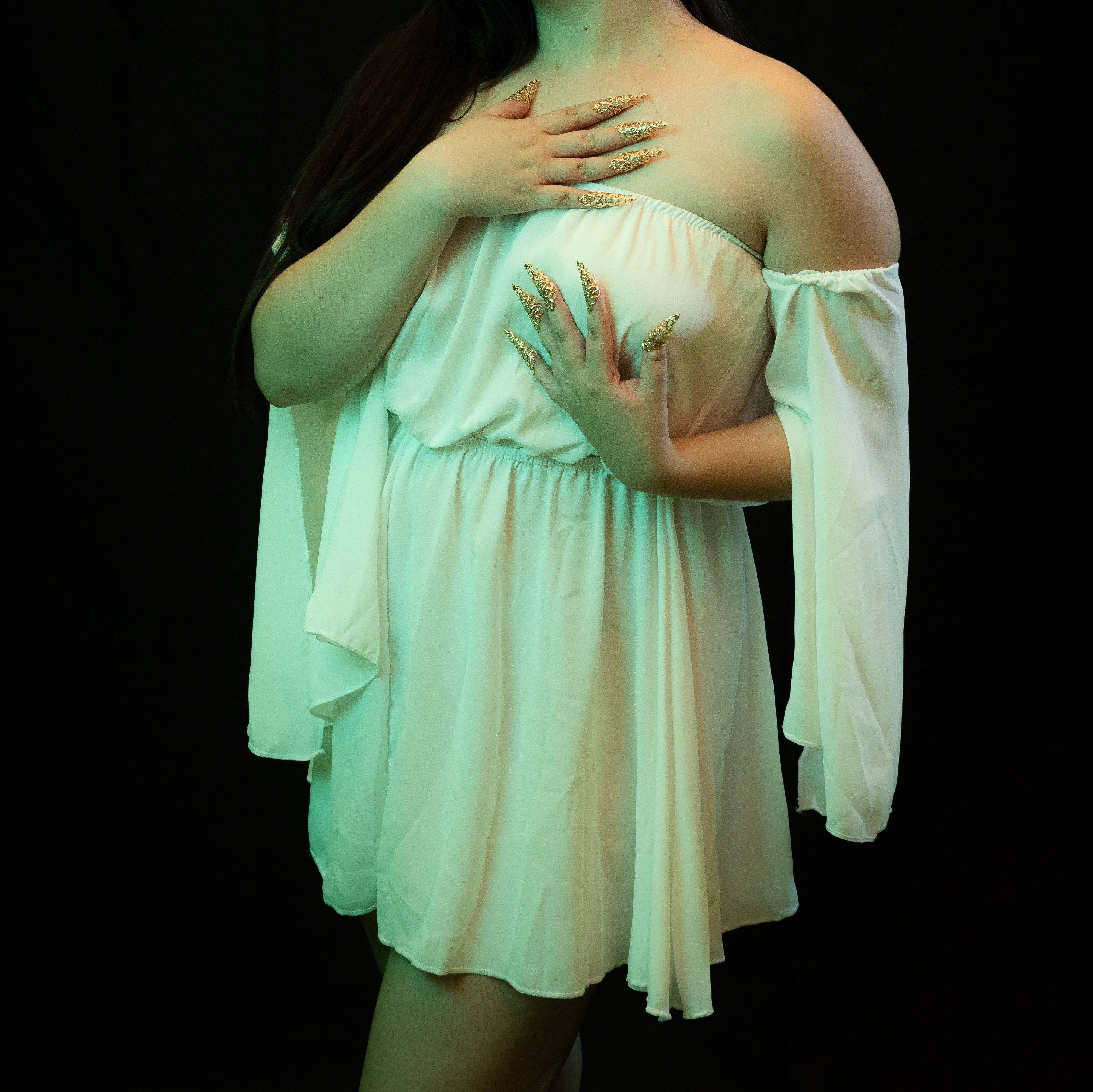 Vestido con hombros descubiertos - Dressygt