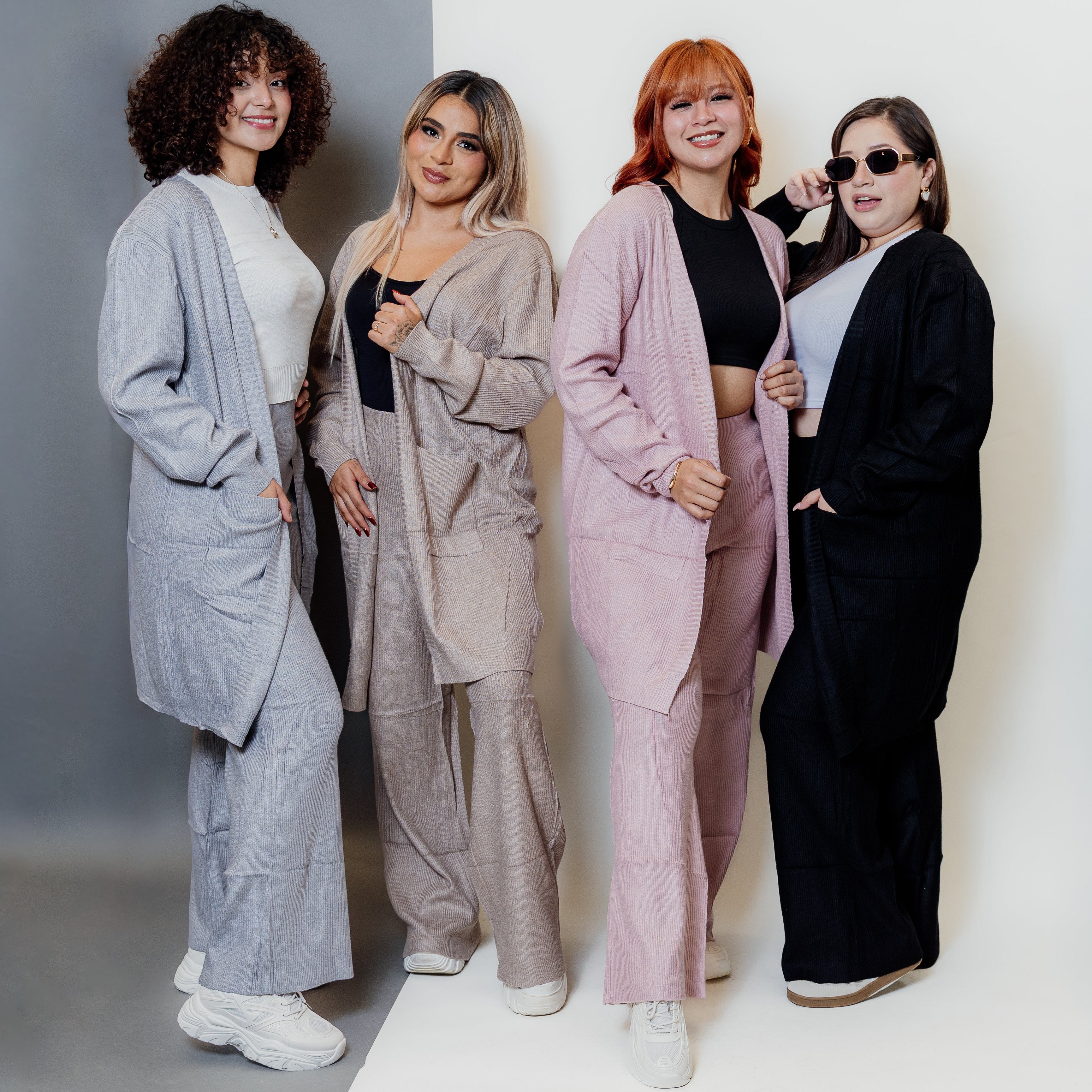 Conjunto de dos piezas con cárdigan largo y palazzo