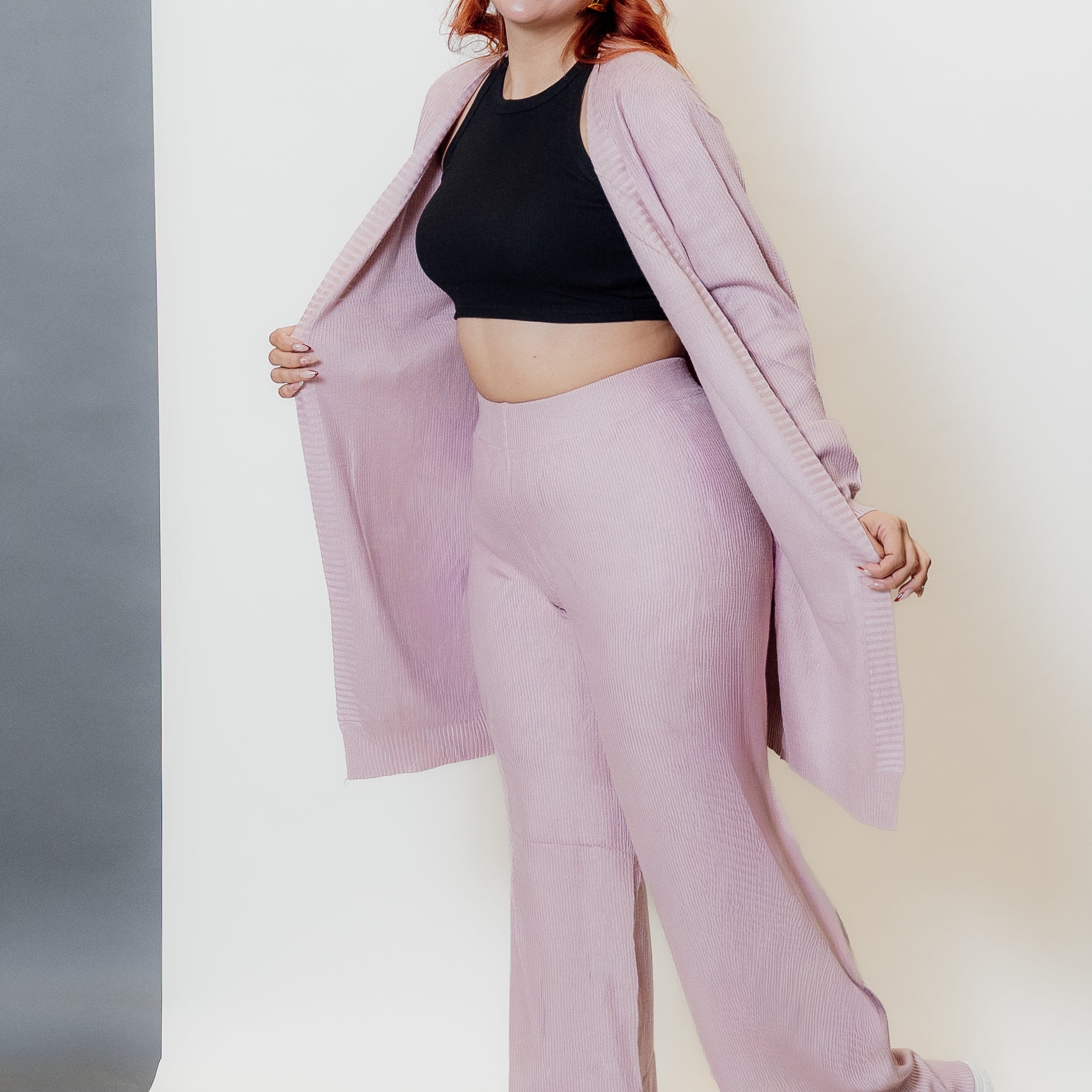 Conjunto de dos piezas con cárdigan largo y palazzo