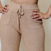 Pantalón unitalla con bolsillos