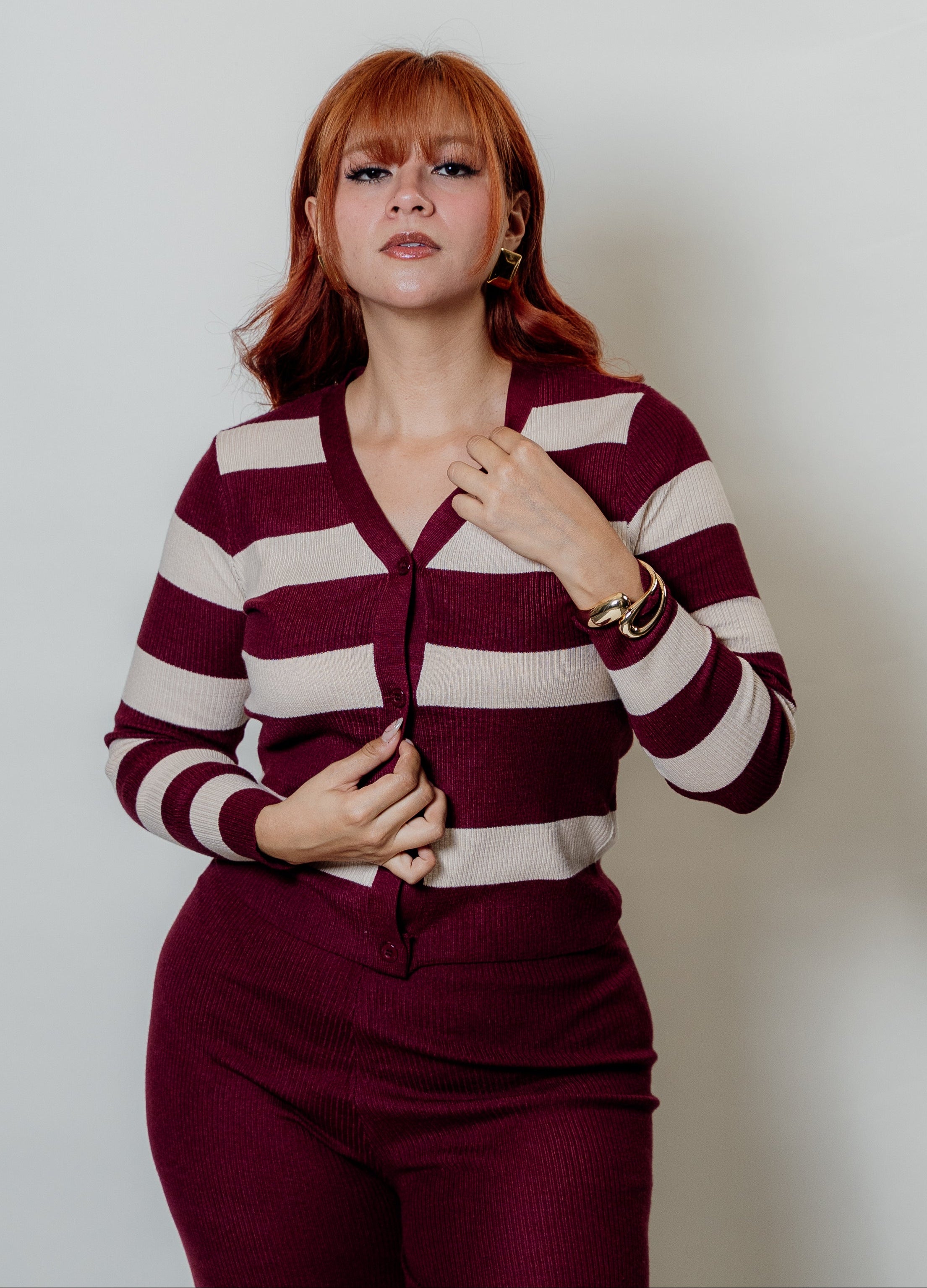 Conjunto de dos piezas rayado con cárdigan manga larga y palazzo