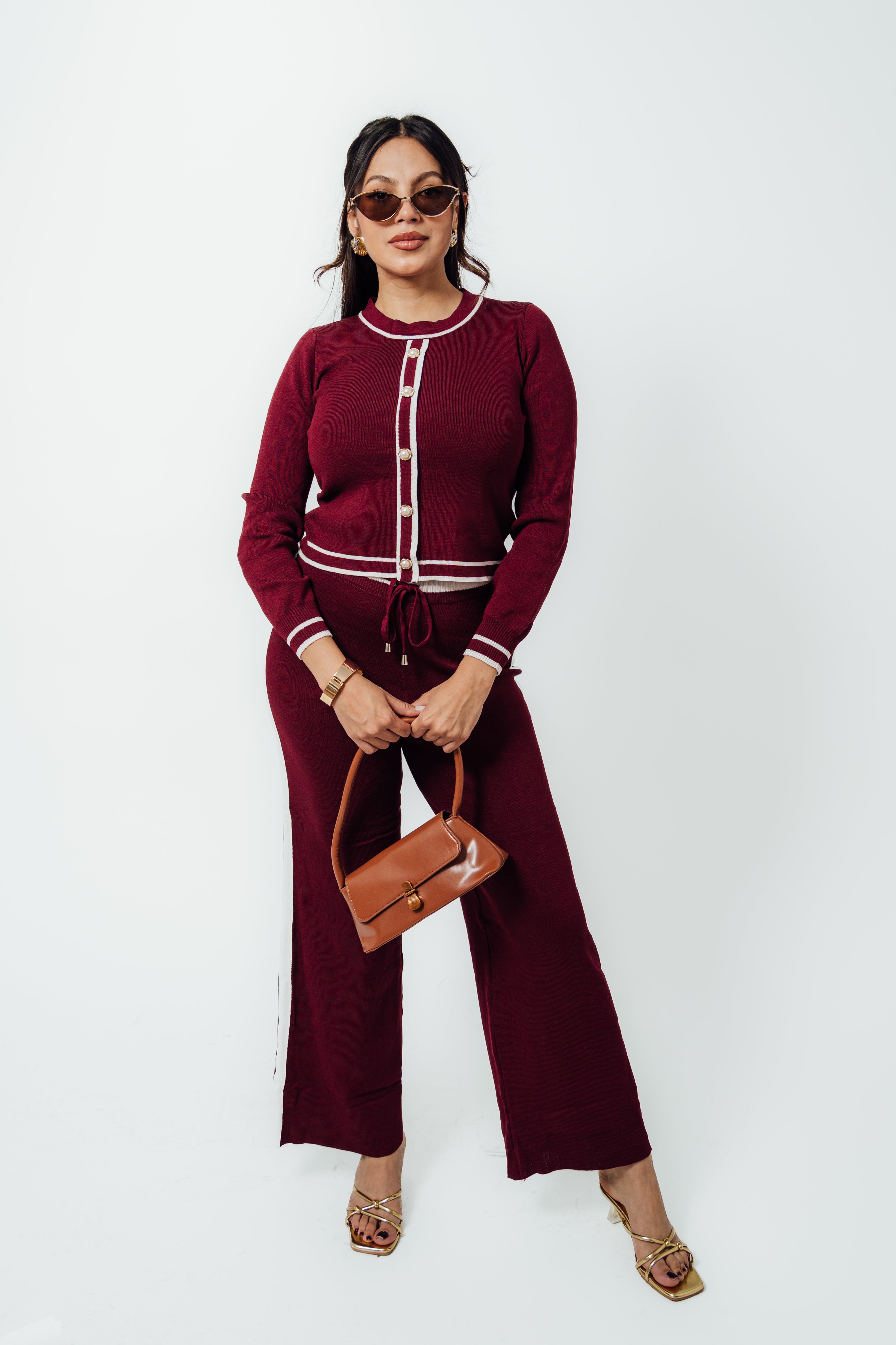 Conjunto de dos piezas de botones