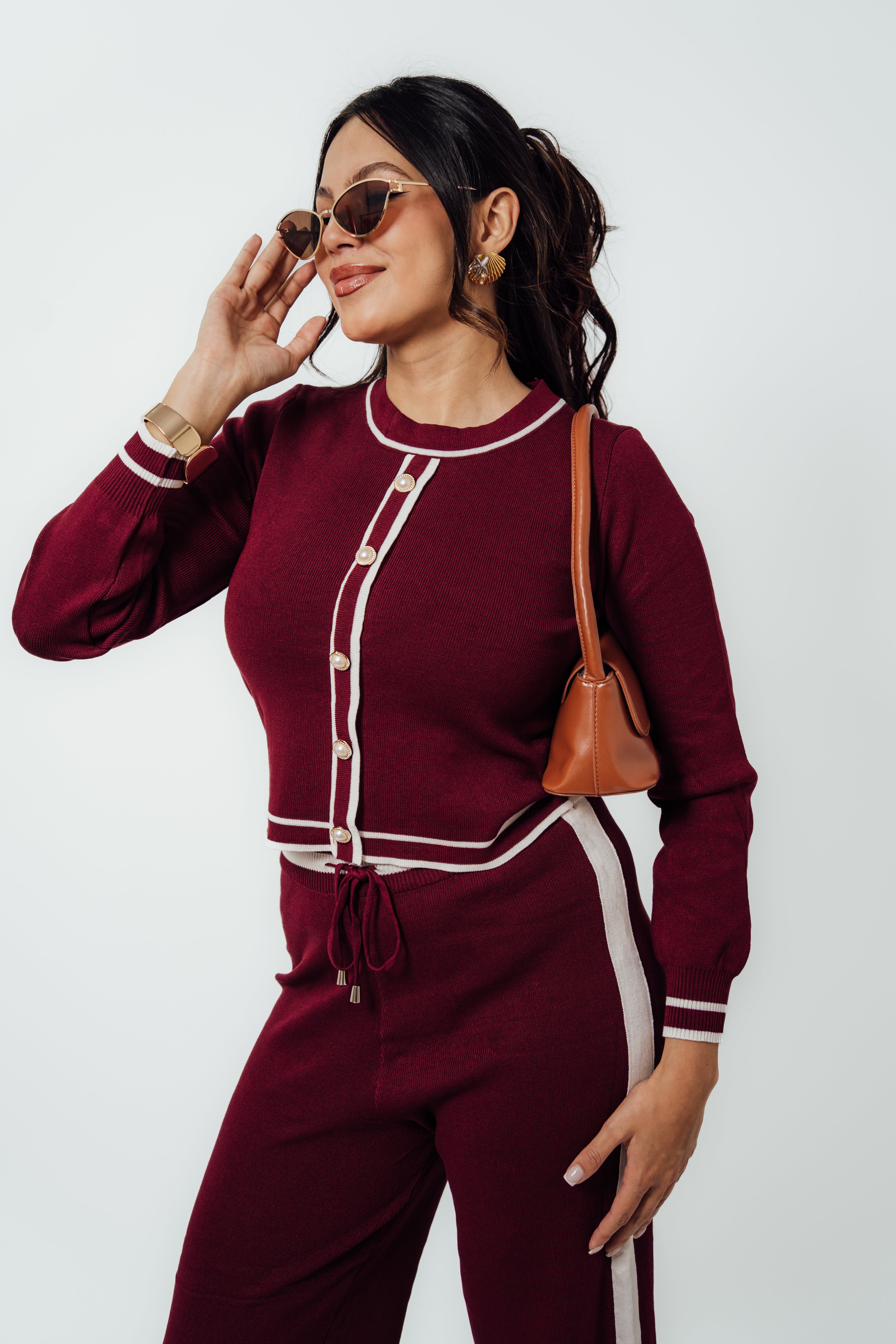 Conjunto de dos piezas de botones