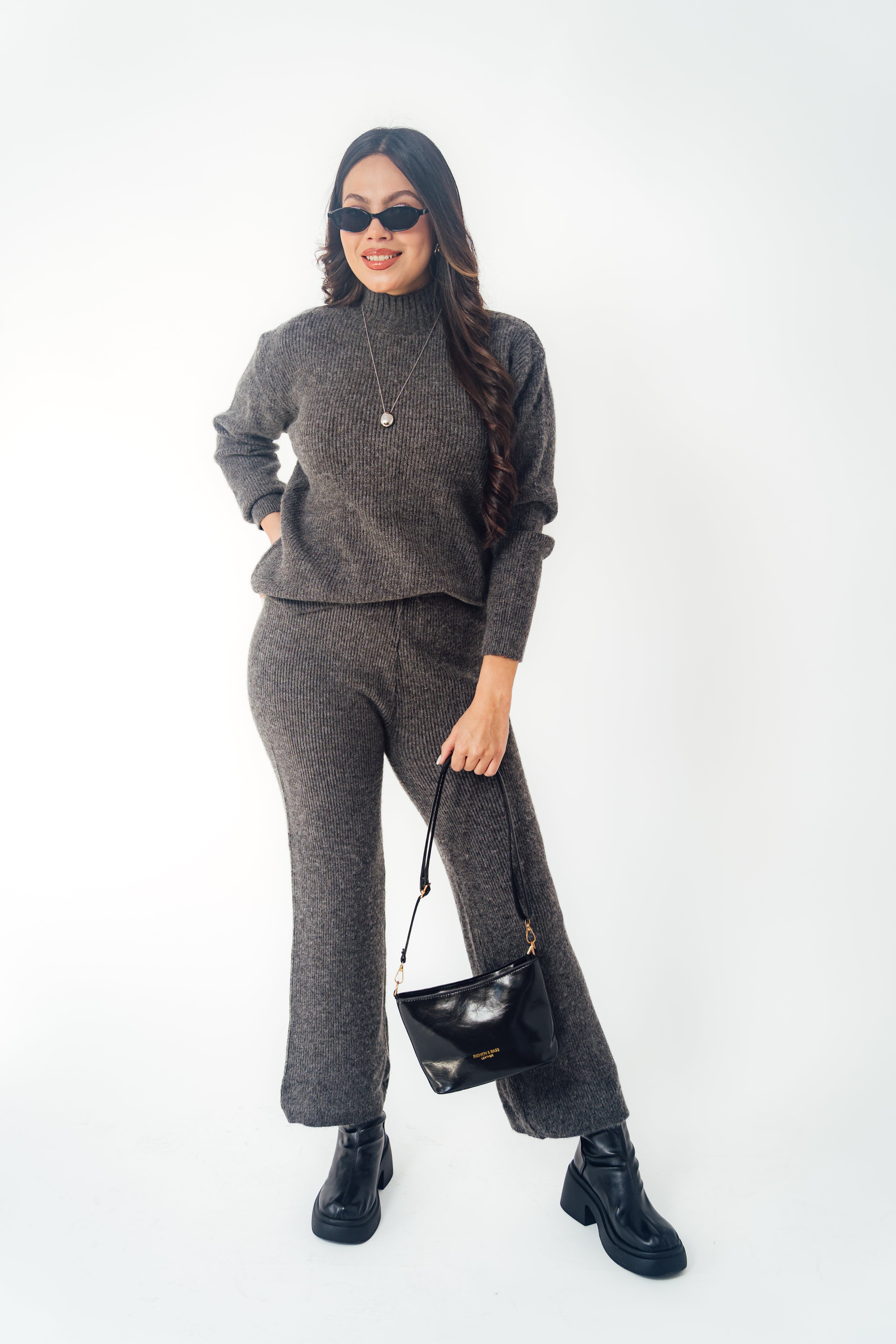 Conjunto de dos piezas de cuello alto