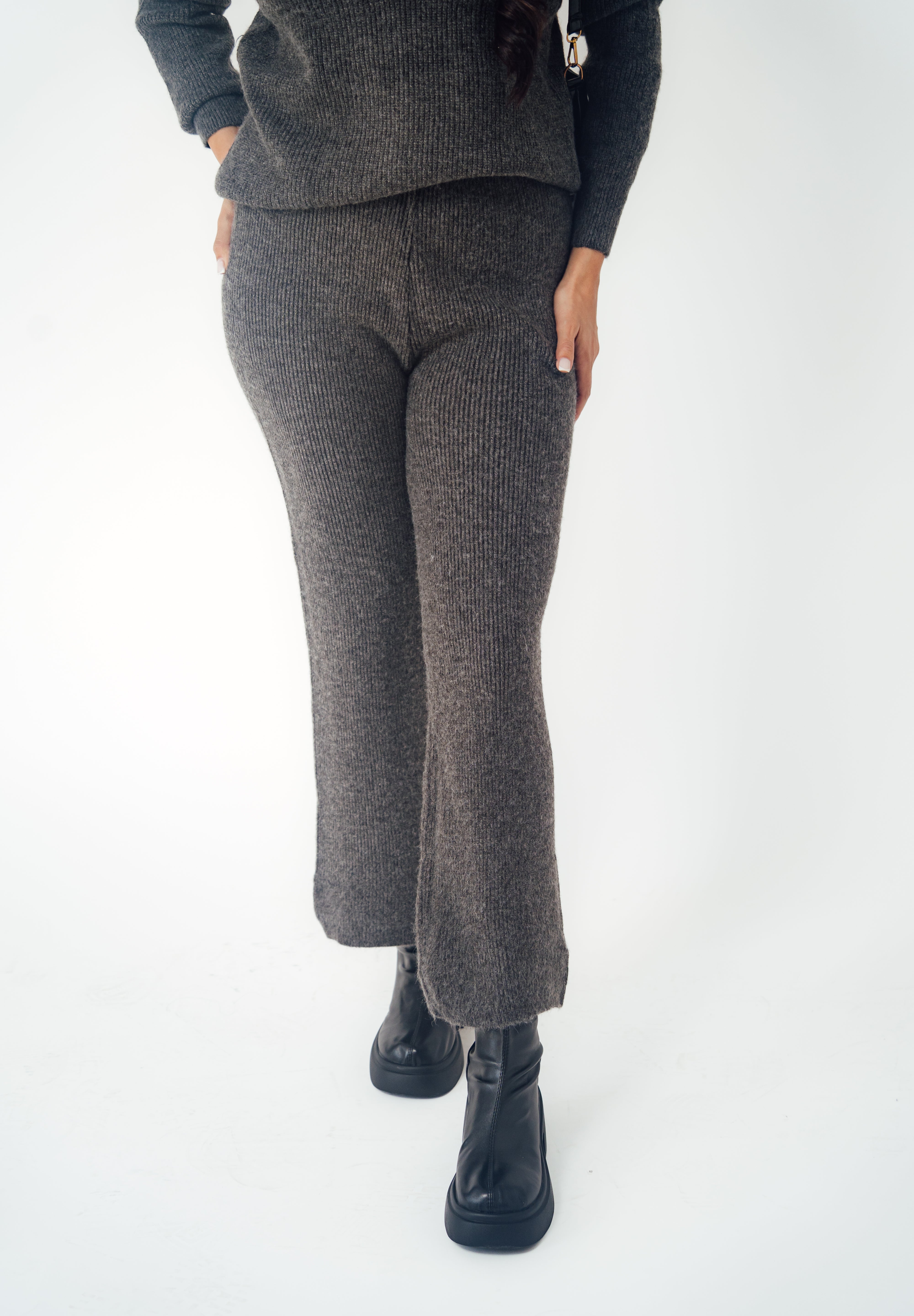 Conjunto de dos piezas de cuello alto