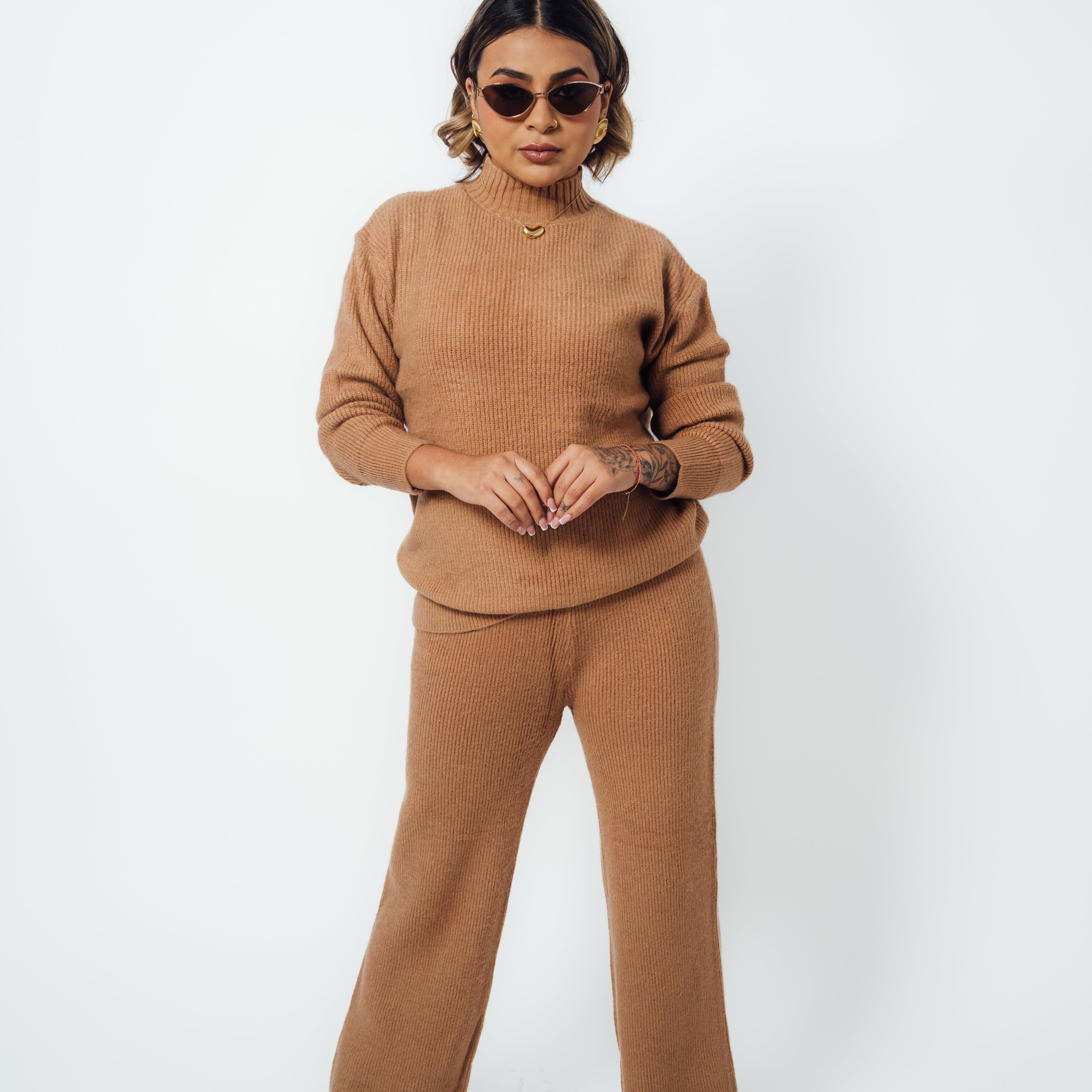 Conjunto de dos piezas de cuello alto