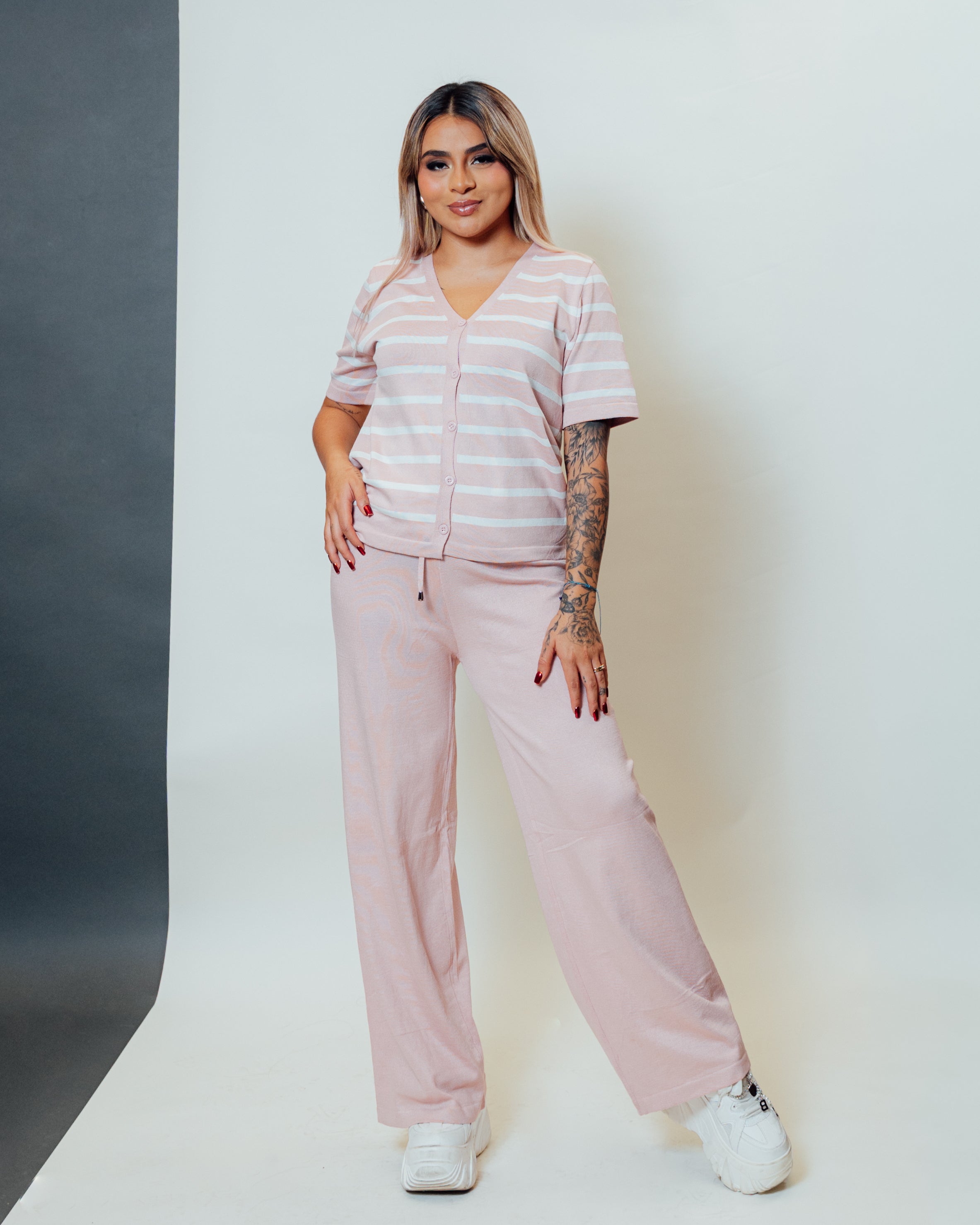 Conjunto de dos piezas con cárdigan manga corta