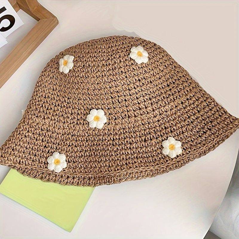 Sombrero con corazones y flores