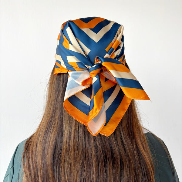 Pañuelo pequeño con estampado