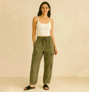 Pantalón cargo para dama