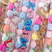 Docena de colas de hello kitty, capibara y stitch