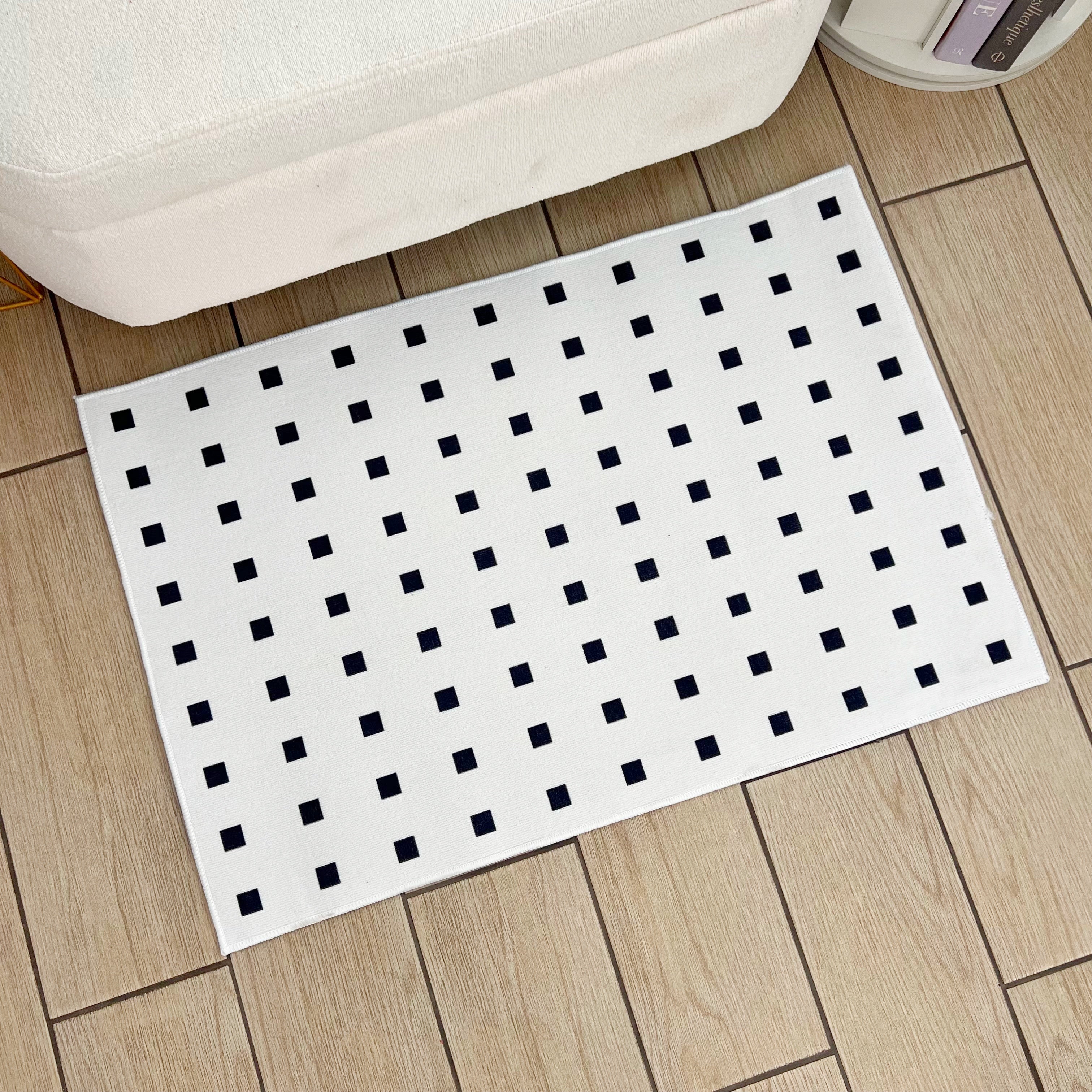 Alfombra minimalista para sala - Dressygt