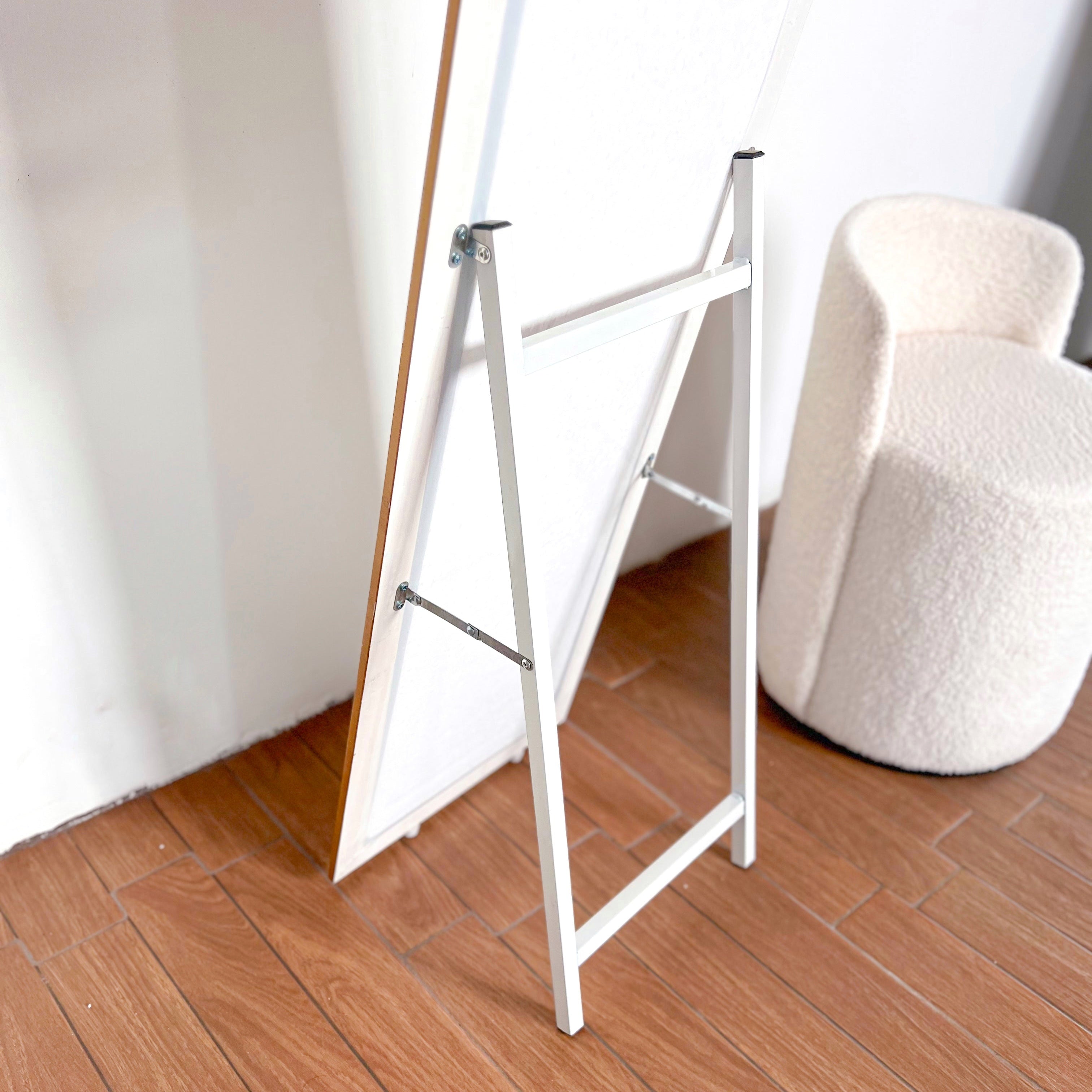 Espejo de piso cuerpo completo con marco texturizado