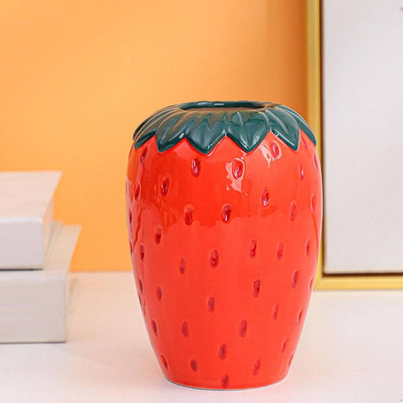 Florero en forma de fresa