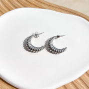 Aretes de argolla plateados estilo aleatorio 5 opciones - Dressygt