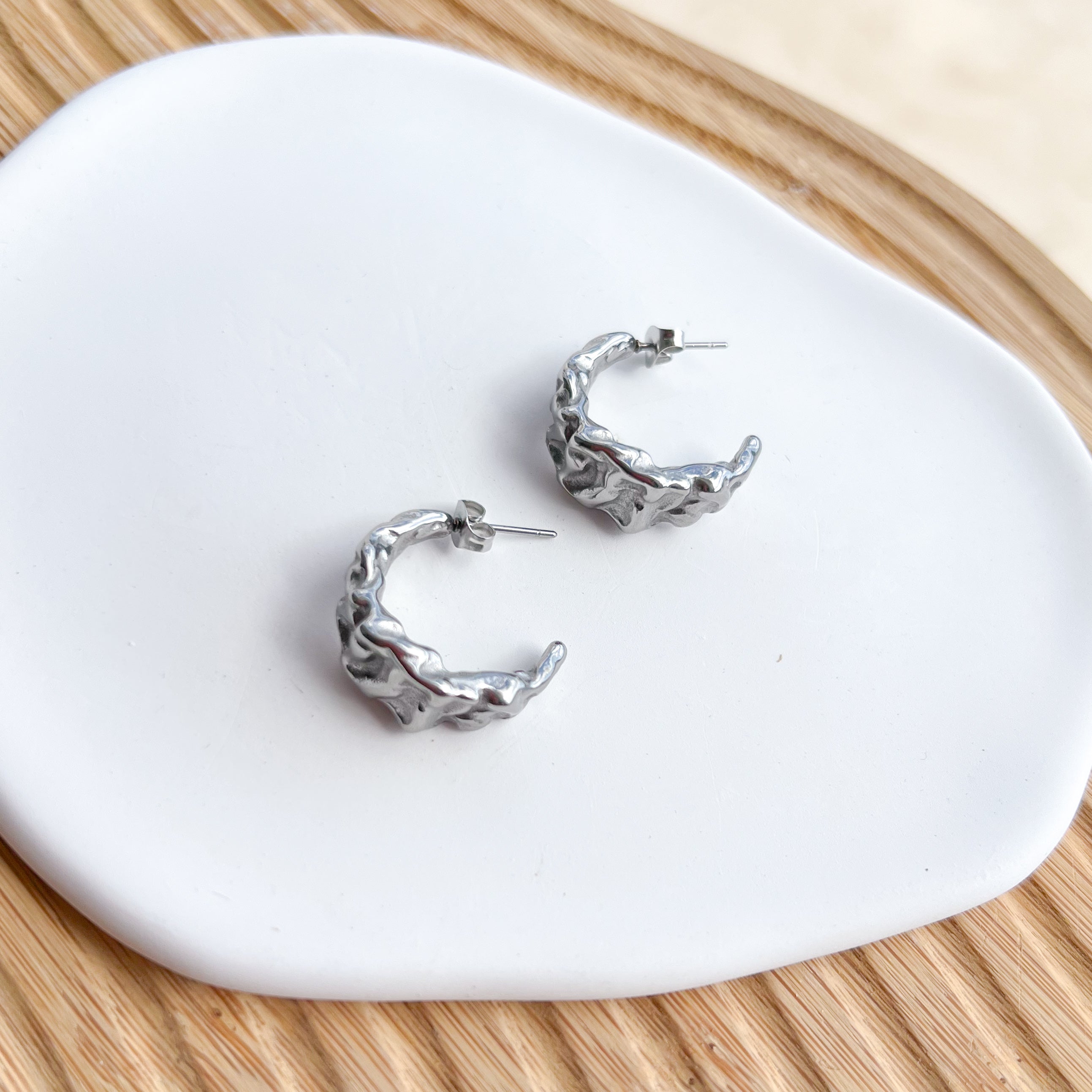 Aretes de argolla plateados estilo aleatorio 5 opciones - Dressygt