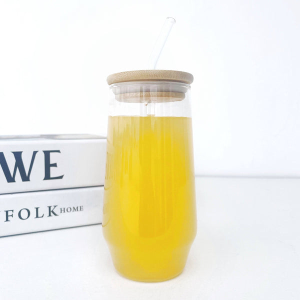 Vaso de vidrio con tapadera bamboo y pajilla
