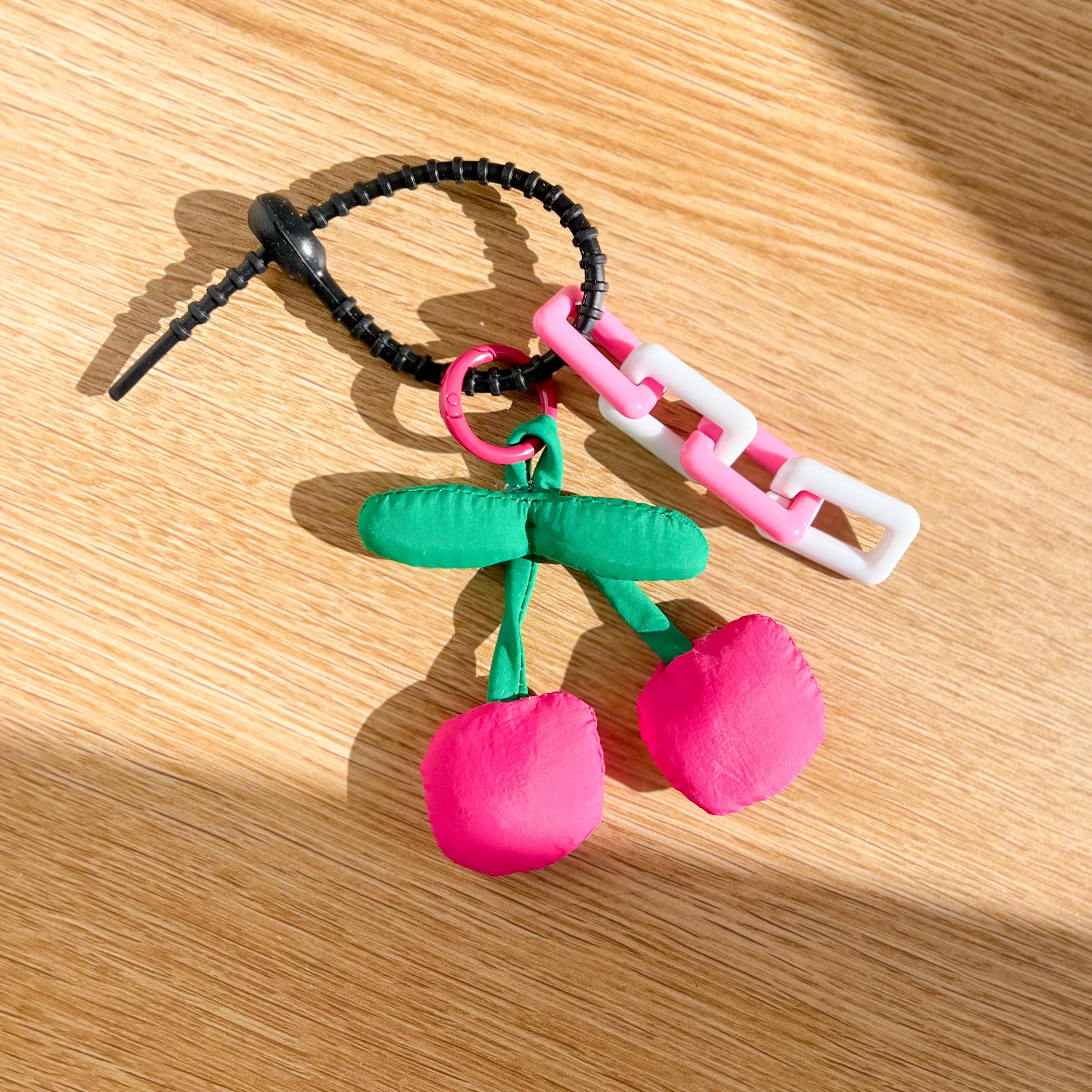 Charm suave de cerezas