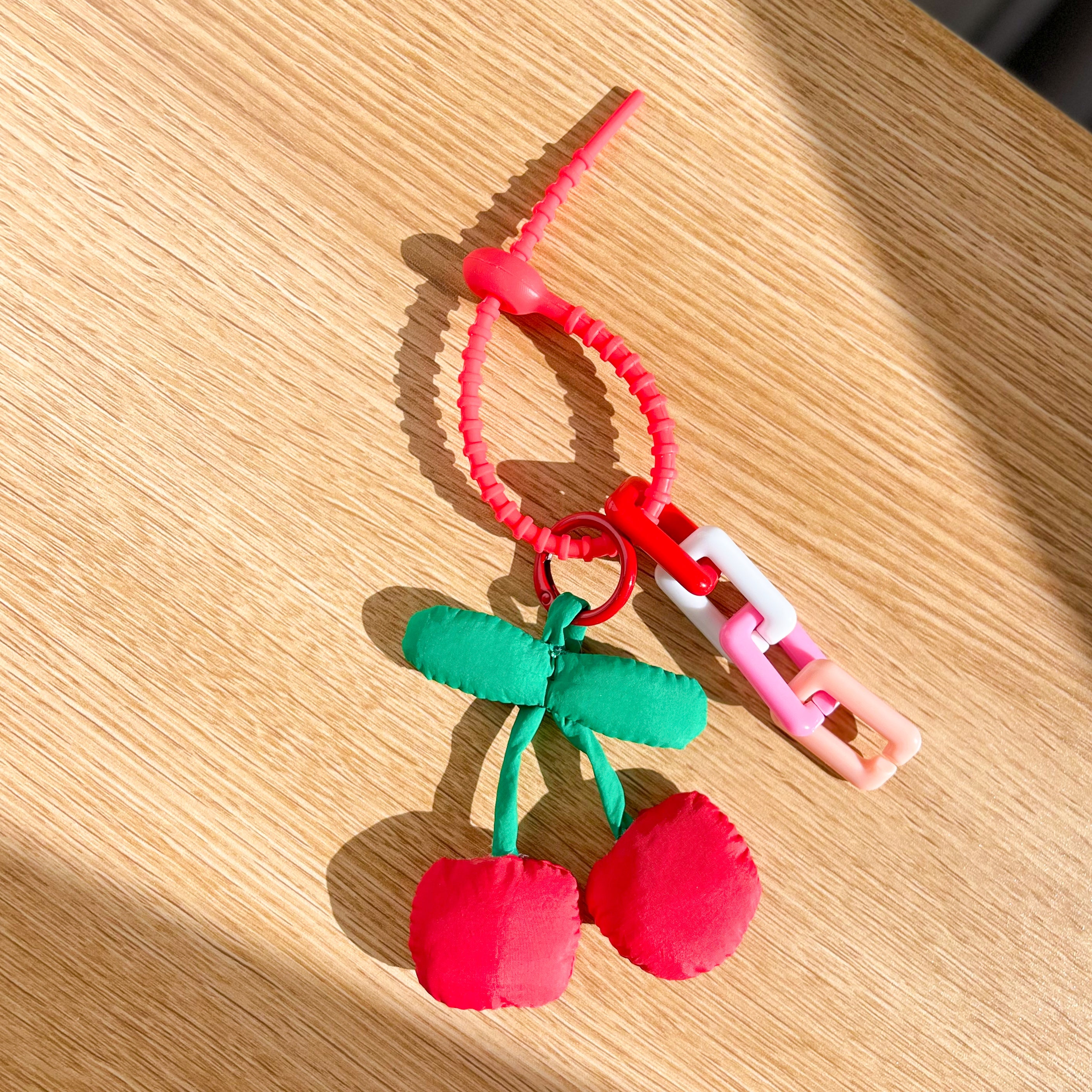 Charm suave de cerezas