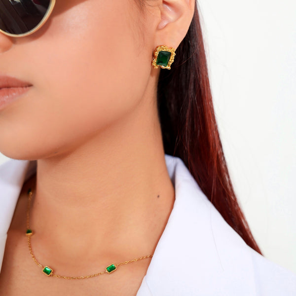 Aretes cuadrados esmeralda