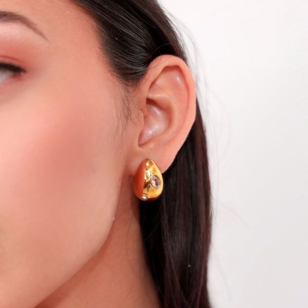 Aretes con diseño waterdrop