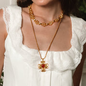Collar con dije de cruz - Dressygt