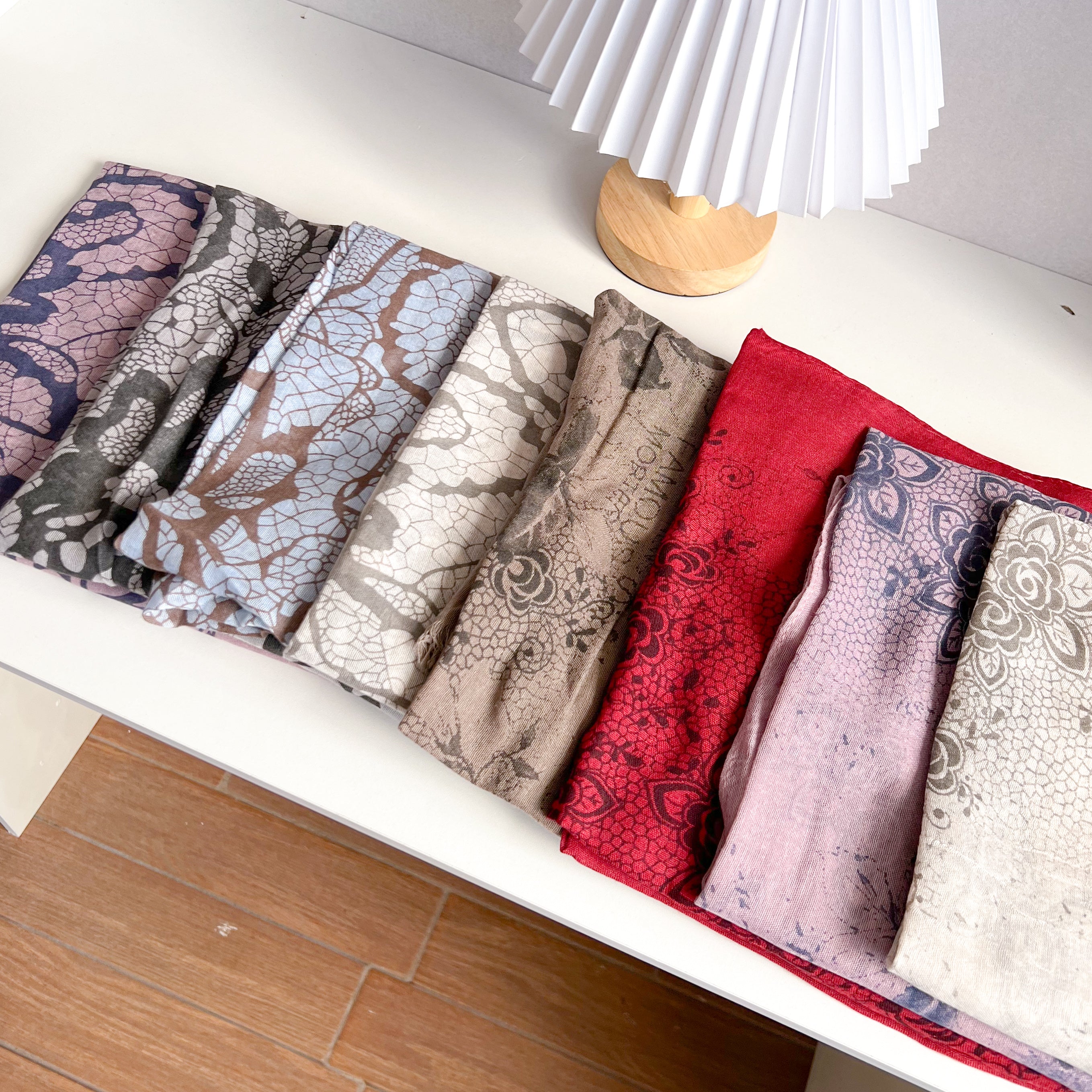 Paquete de 30 bufandas ligeras diseño surtido - Dressygt