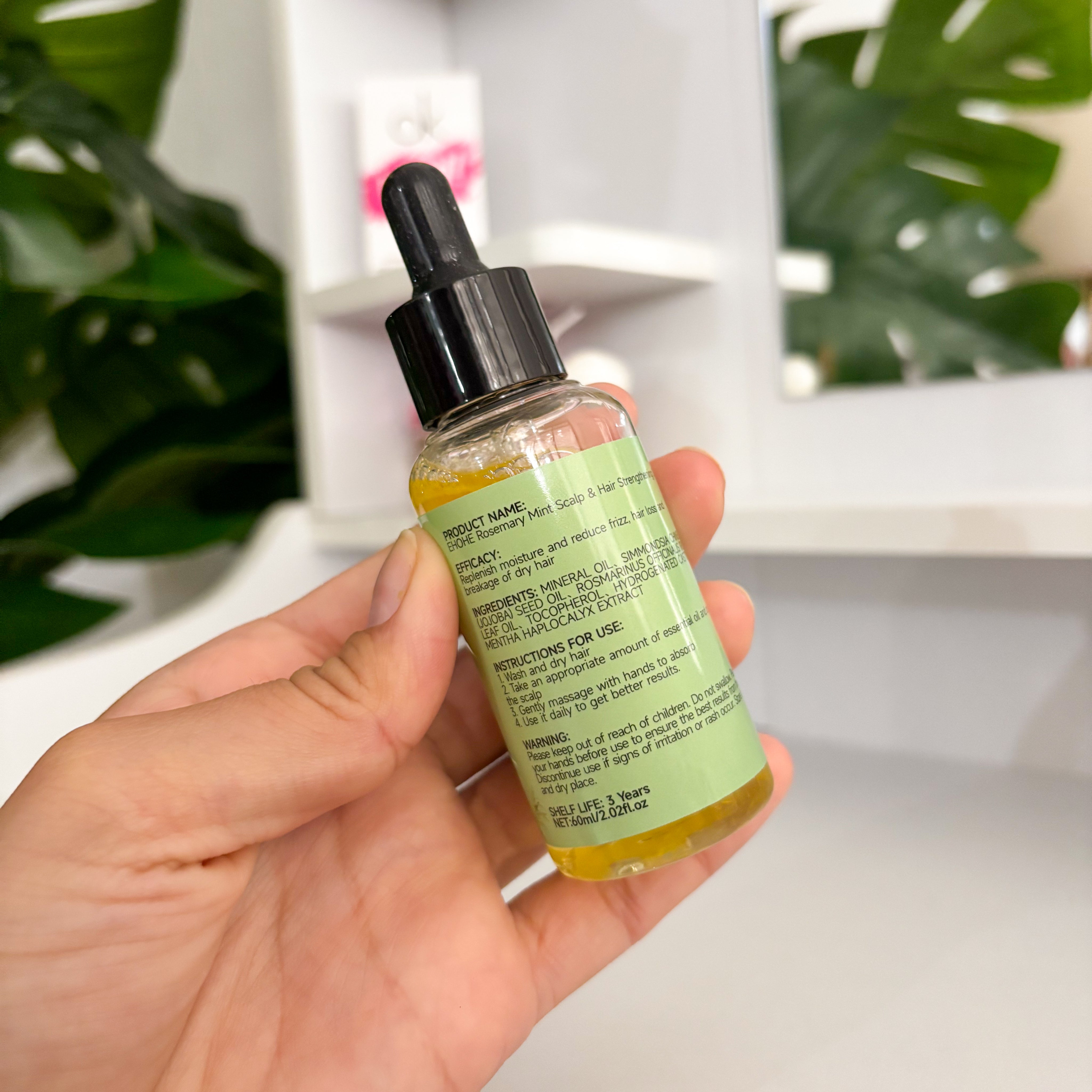 Aceite capilar fortalecedor de romero y menta