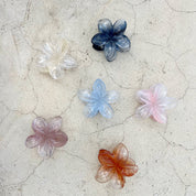 Gancho de flor con glitter para el cabello