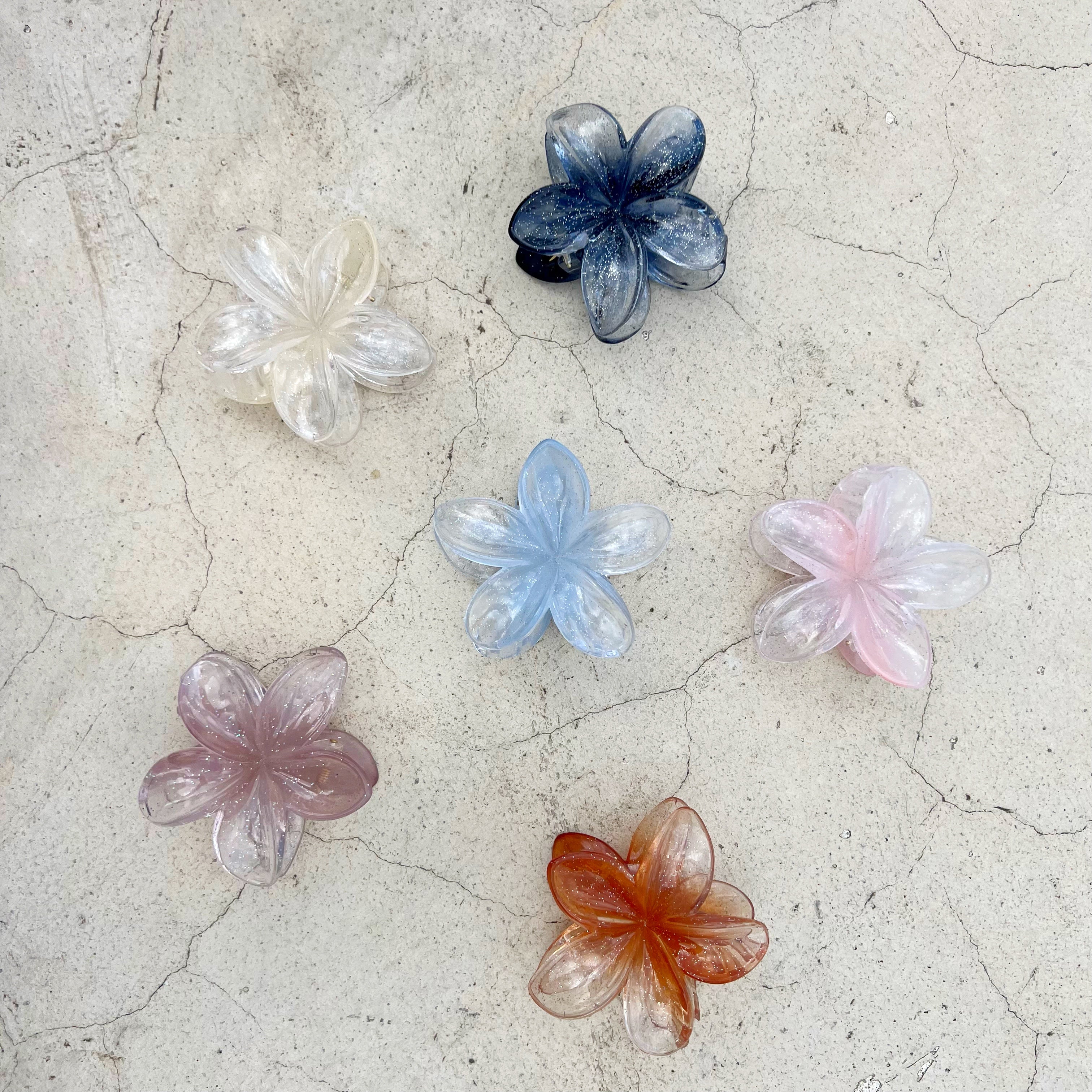 Gancho de flor con glitter para el cabello