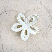 Gancho de flor para el cabello