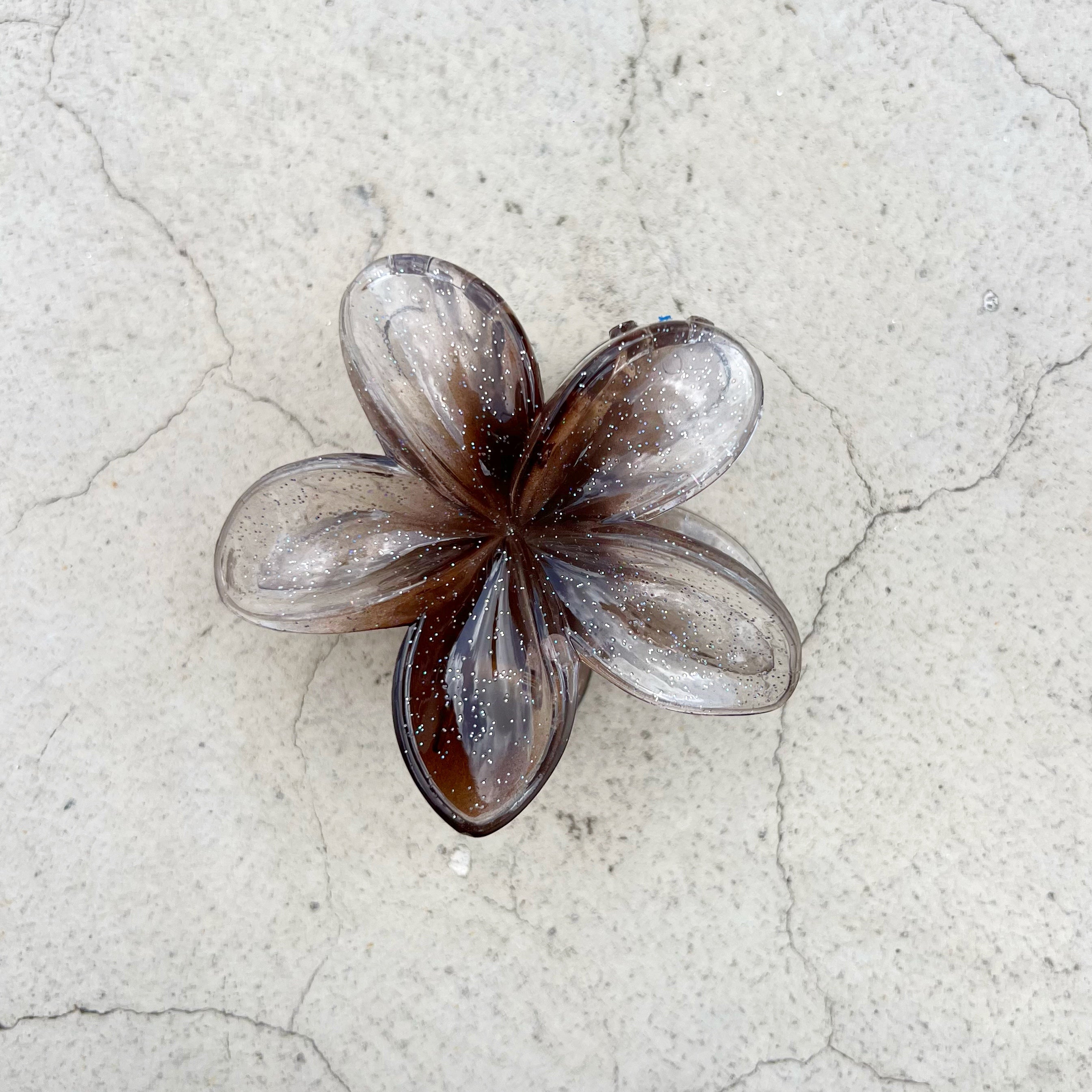 Gancho de flor con glitter para el cabello