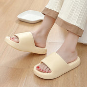 Pantuflas tipo cloud ultra comfort