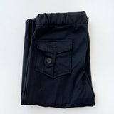 Pantalón tipo cargo