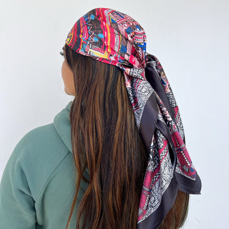 Pañuelo grande con estampado