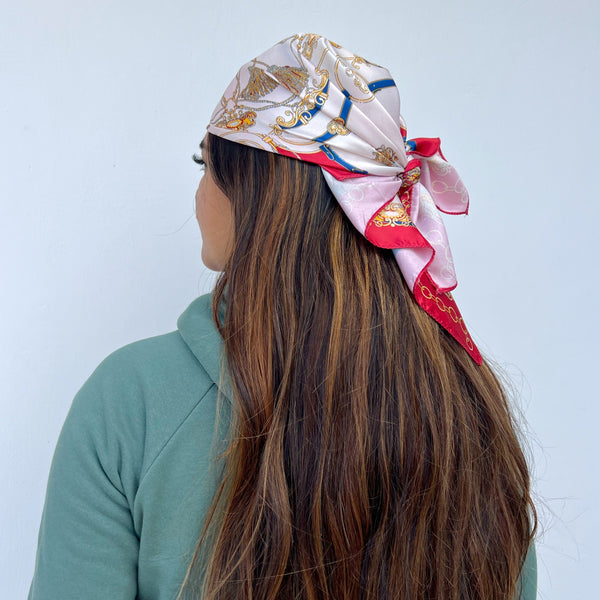 Pañoleta  pequeña con estampado