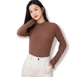 Blusa básica de cuello alto