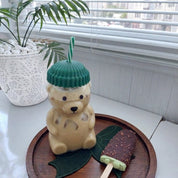 Vaso en forma de oso con gorrito