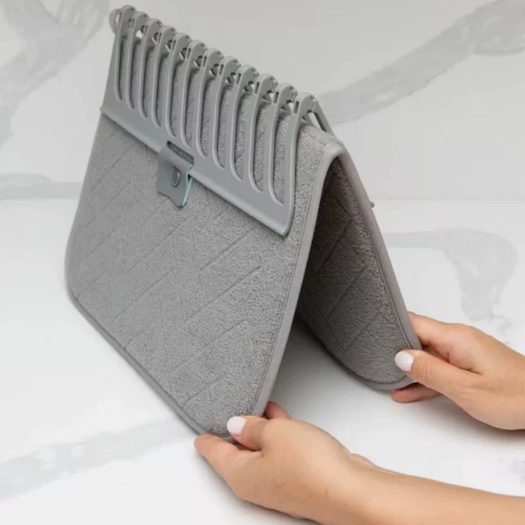 Tapete escurridor plegable de platos
