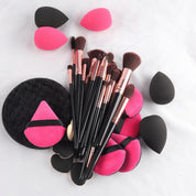 Set completo de brochas y esponjas  con cosmetiquera - Dressygt