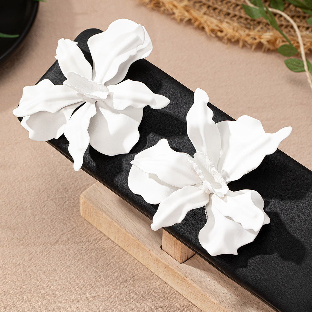 Aretes grandes de flor - Dressygt