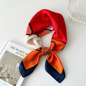 Pañuelo satín floral elegante