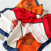 Pañuelo satín floral elegante