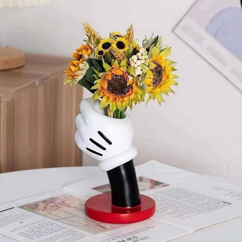 Florero en forma de mano de Mickey