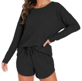 Conjunto de short y top de manga larga