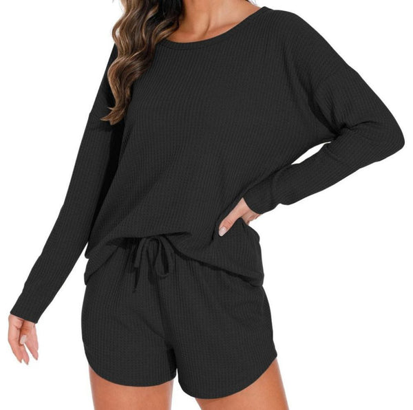 Conjunto de short y top de manga larga