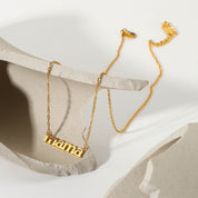 Collar con dije de mamá