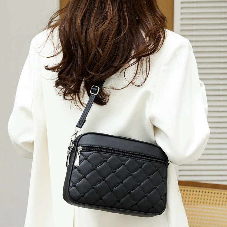 Bolso acolchado con correa ajustable - Dressygt