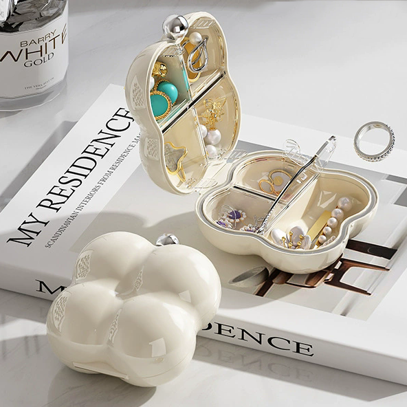 Mini pastillero con 4 compartimentos